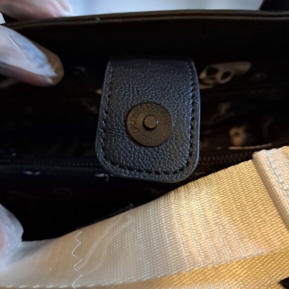 Betsey Johnson XOBECCA-H White & Black Tote NWT - Picture 12 of 15